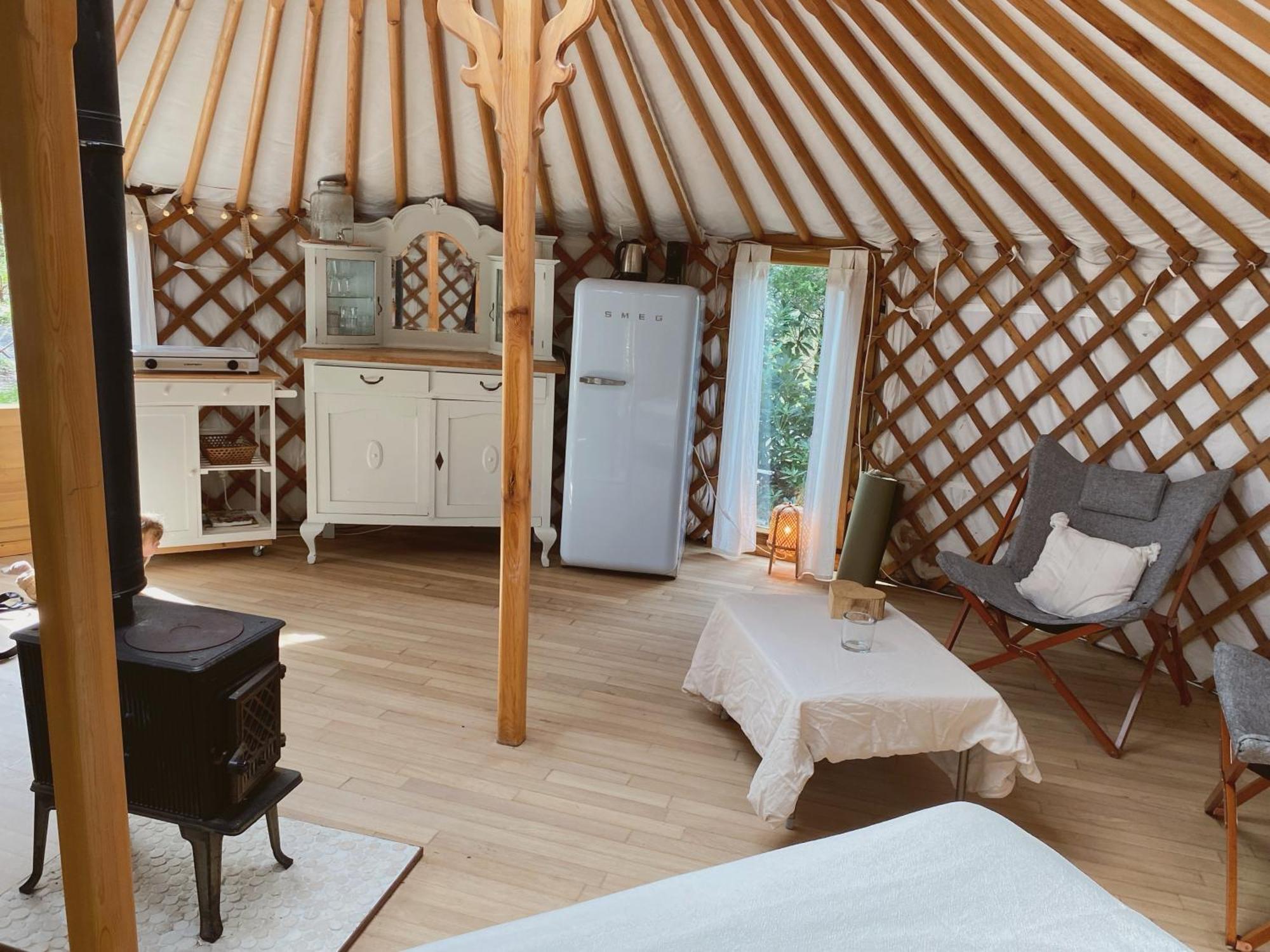 Ons Yurt Huisje In Het Bos Hollandsche Rading Eksteriør bilde